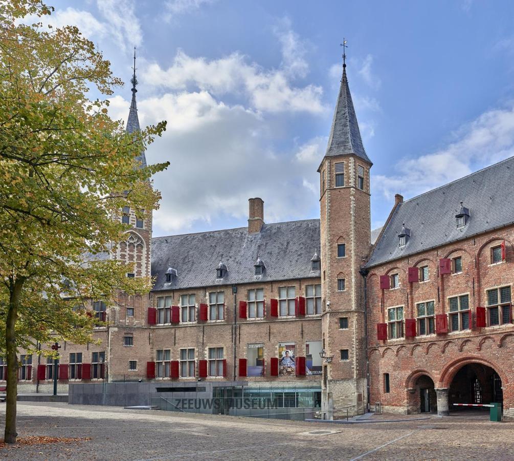 Bed and Breakfast De Kaepstander Middelburg Esterno foto